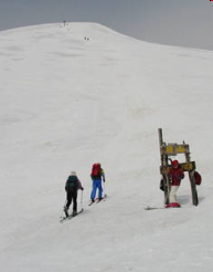 リフトのトップ(P1)から姥が岳は近い