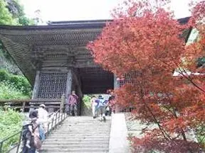 山寺(仁王門)